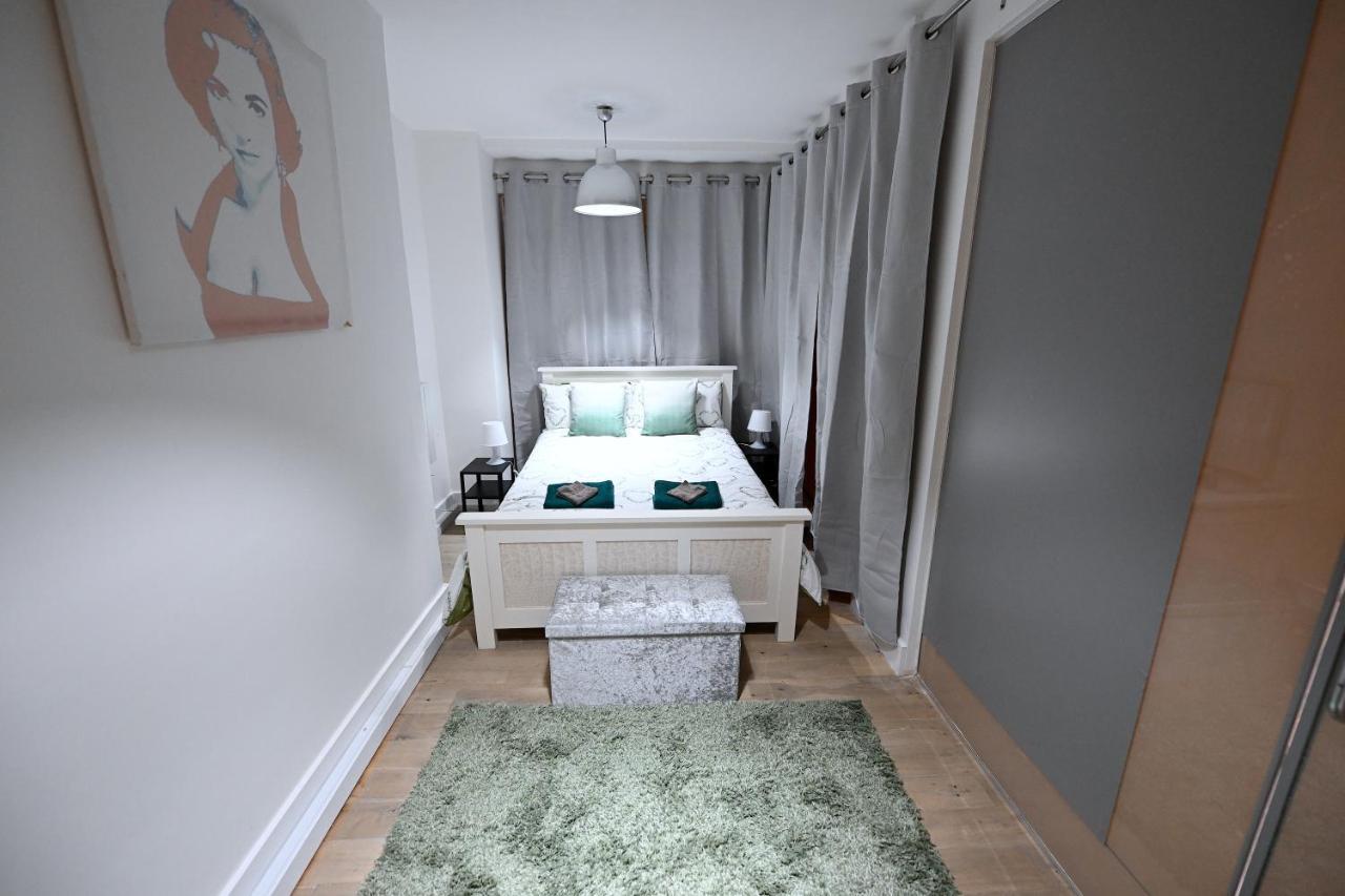 Fabulous Duplex Apartment In Dalston Junction Londra Exterior foto